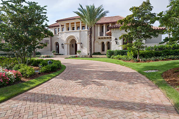 Best Driveway Pavers Near Me  in Manhattan, NY